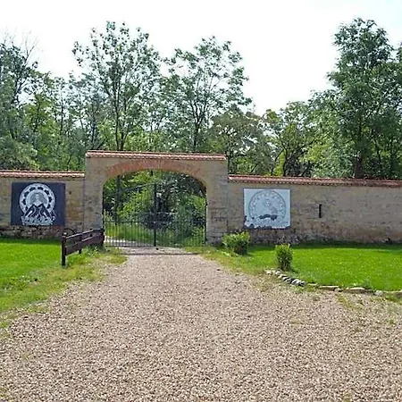 Stara Fara Inn